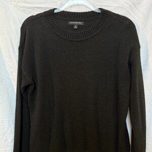 Black Women's Banana Republic Sweater - Size Small